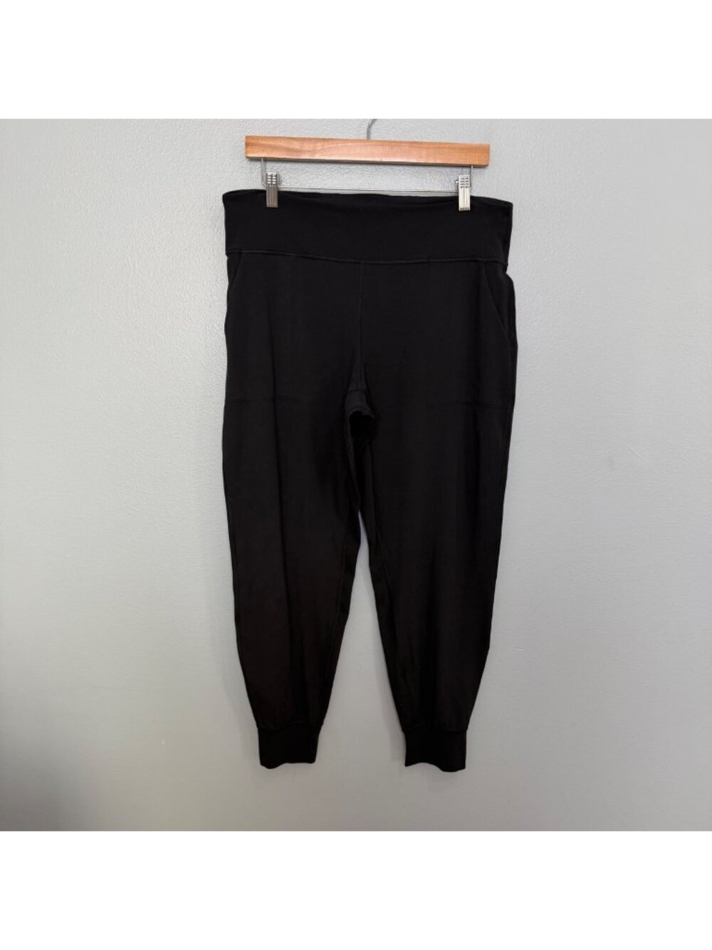 LULULEMON Align Jogger 28" in Black size 14